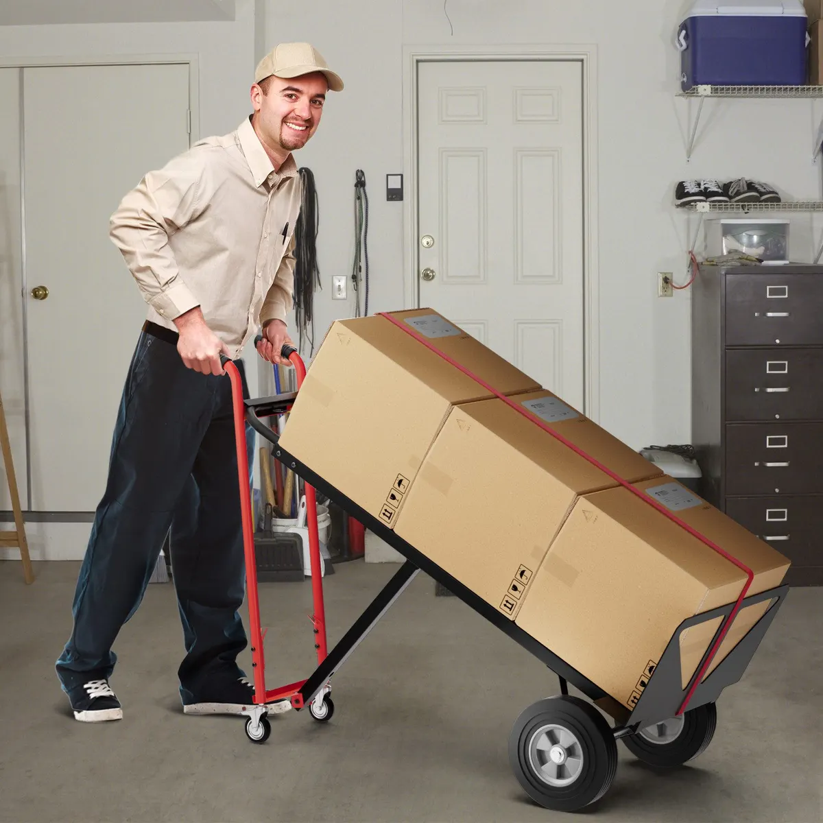 Sackkarre mit Kartons